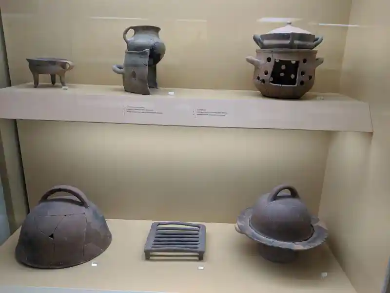 Collection of ceramic household pottery and cooking vessels from Classical Greece, 6th-4th century BC